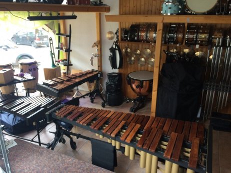 Expo percussions Portier &amp; Gaudin Musique - Xylophone Yamaha - Marimba - Timbales - Vibraphone  